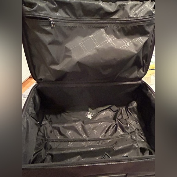 Longchamp Boxford M Suitcase - Picture 4 of 6